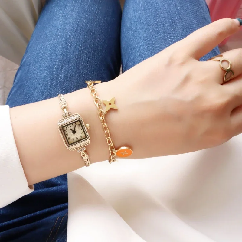 Delicate and light luxury Vint - Luxury Watch Vintage ulasan dan harga