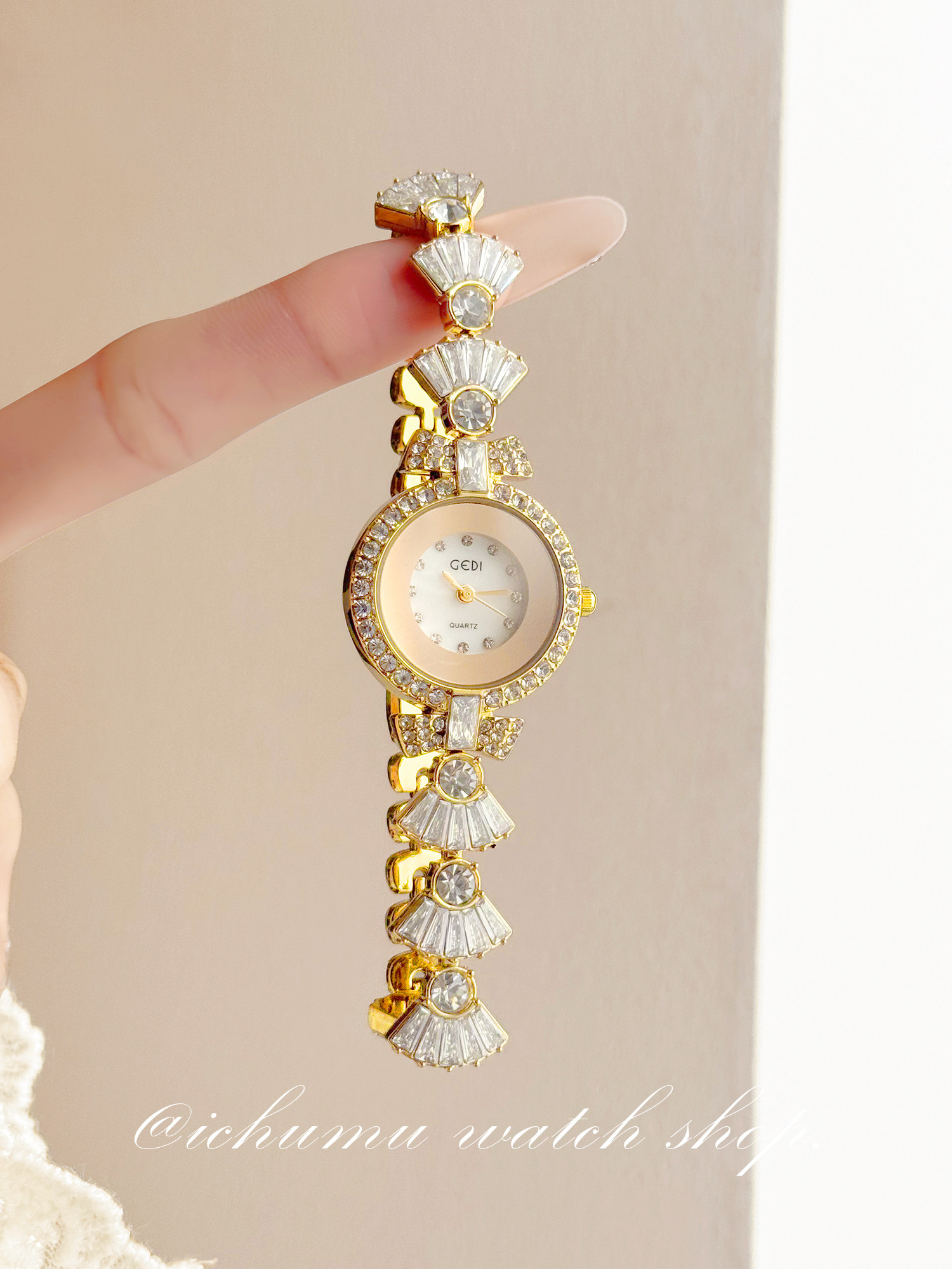 Mermaid Women's Watch Light Lu - Luxury Watch And Bracelet ulasan dan harga