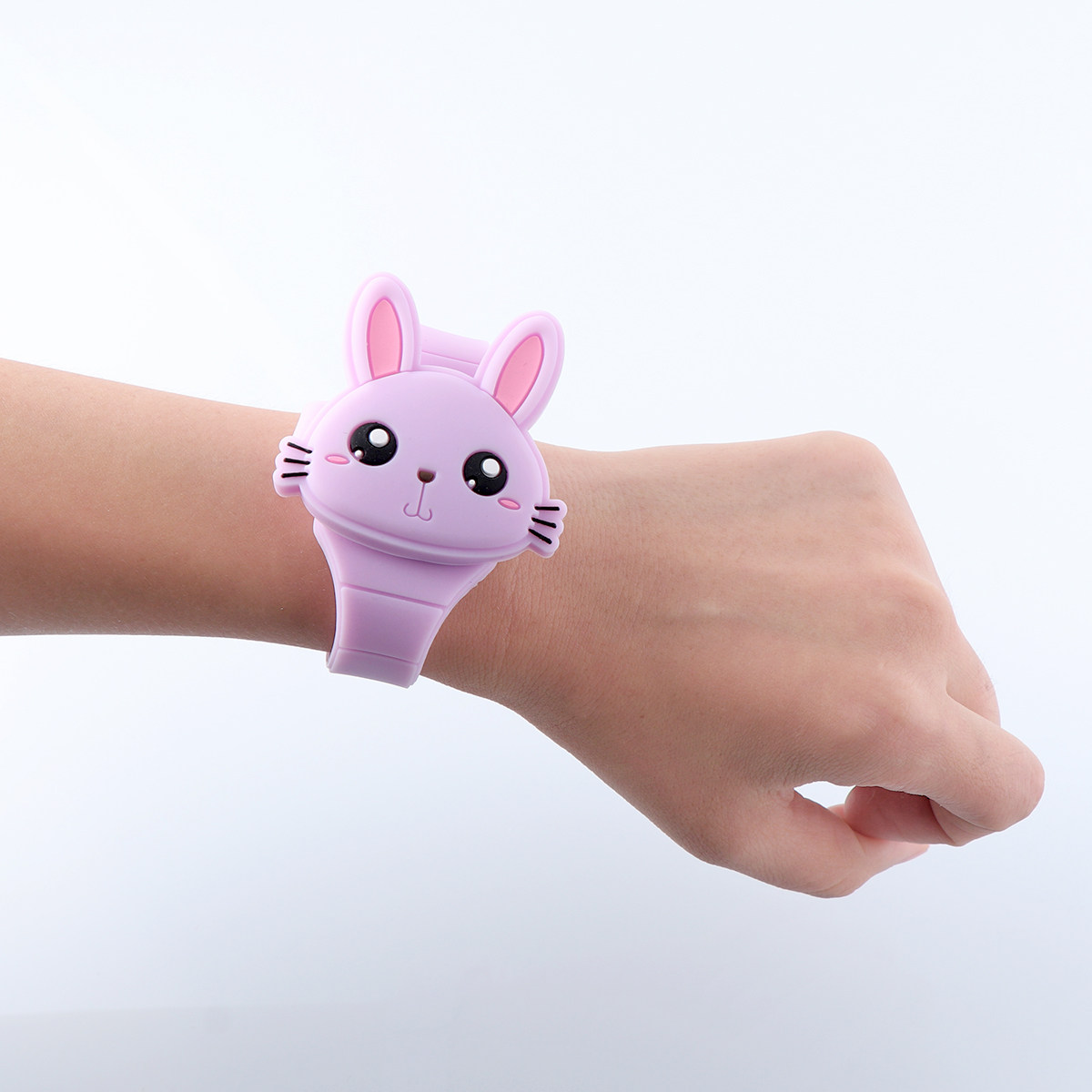 Silicone Cartoon Rabbit Shape  - Luxury Watch White ulasan dan harga