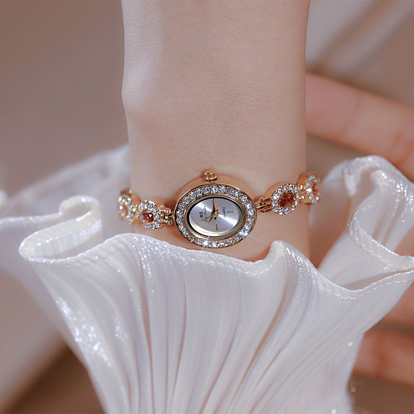 UTHAI New Women Chain Watch Li - Luxury Watch Vintage ulasan dan harga