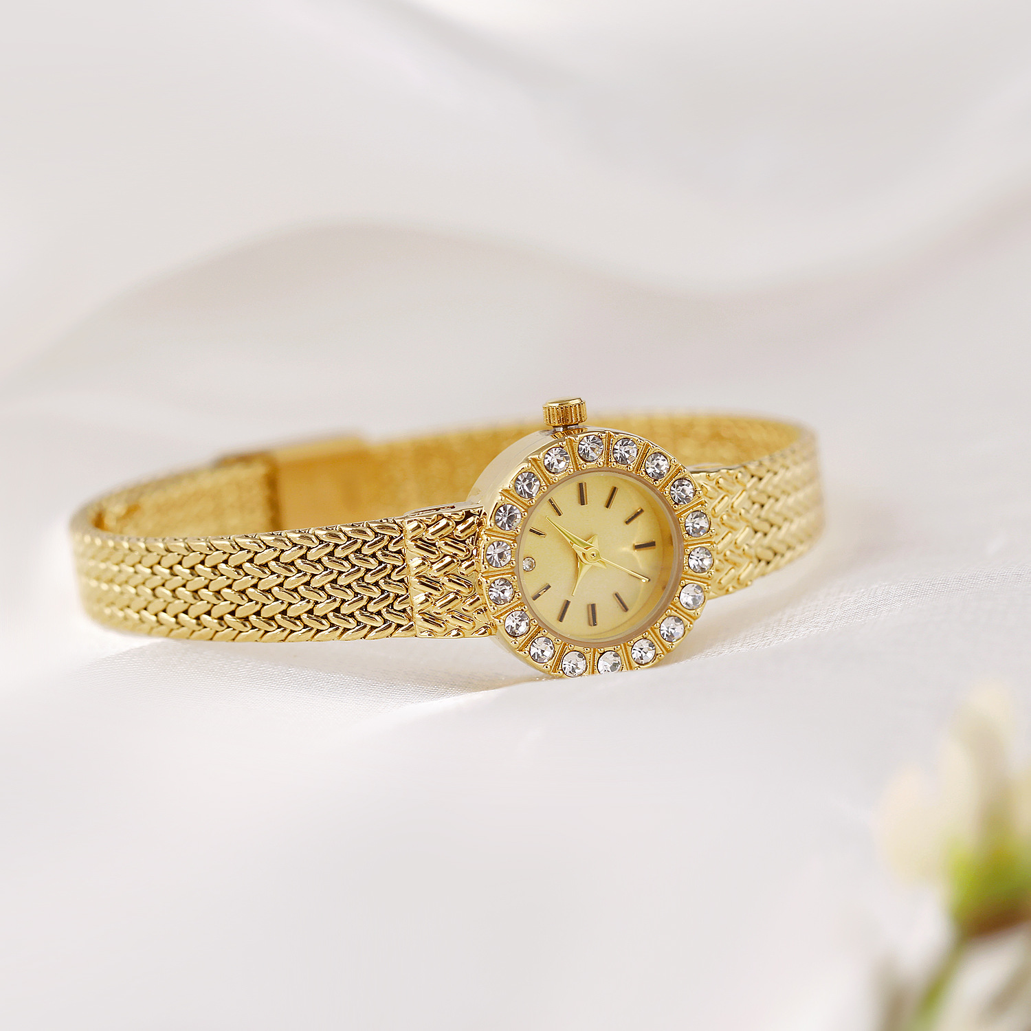 Vintage Women's Wristwatch Lux - Luxury Watch Vintage ulasan dan harga