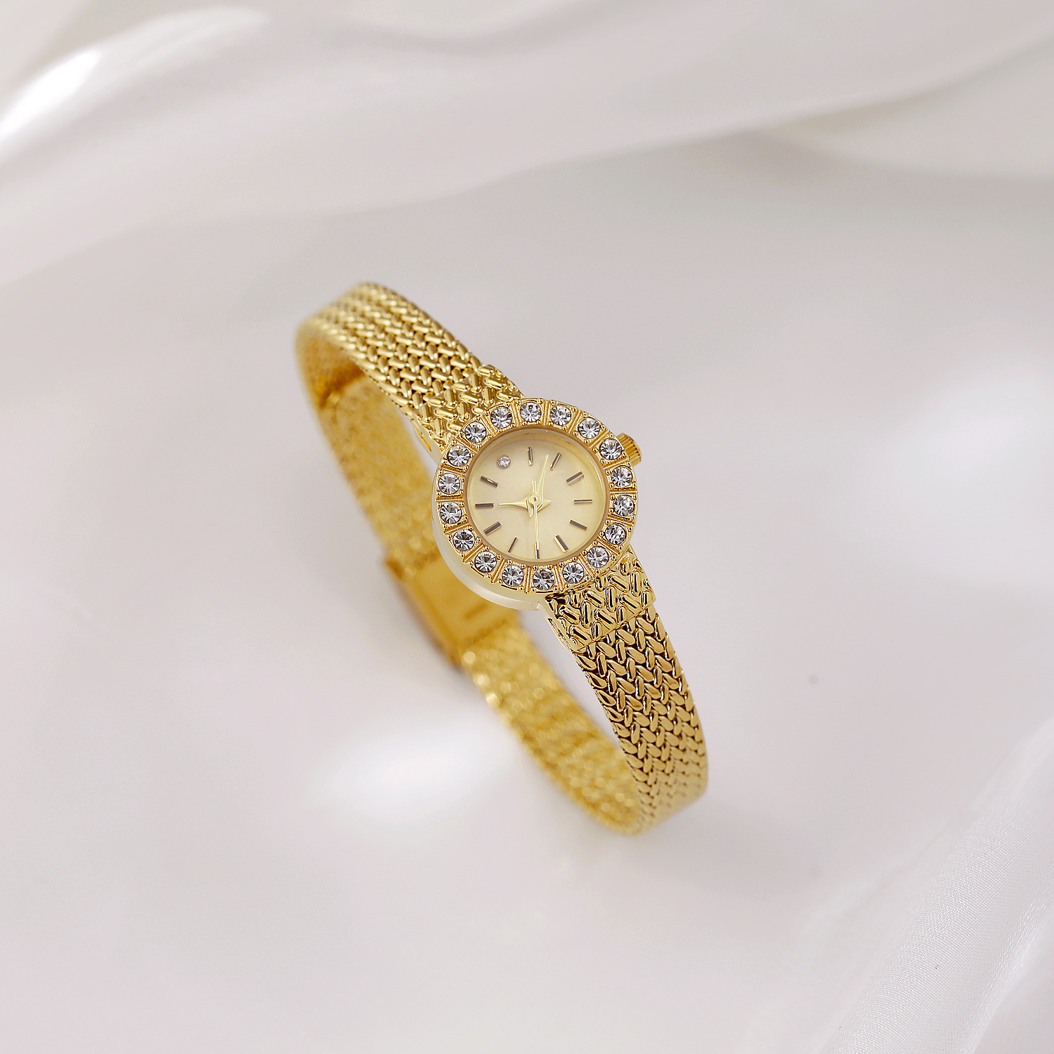 Vintage Women's Wristwatch Lux - Luxury Watch Vintage ulasan dan harga